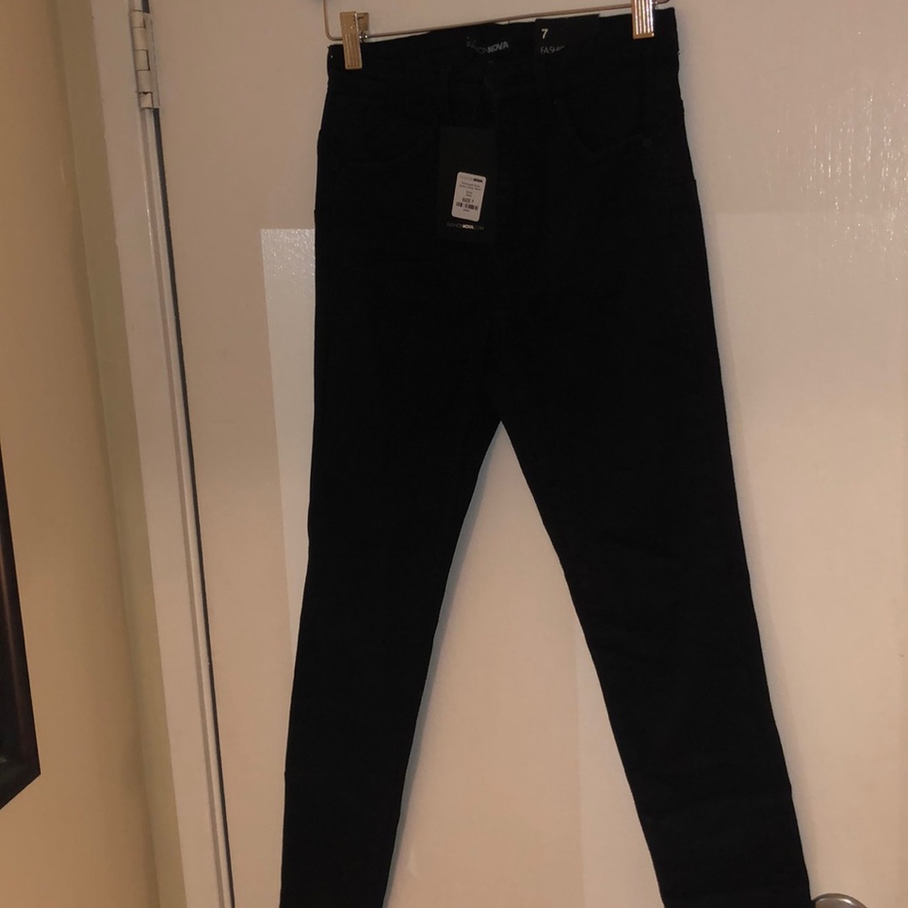 Fashion, nova black skinny jeans, size 7